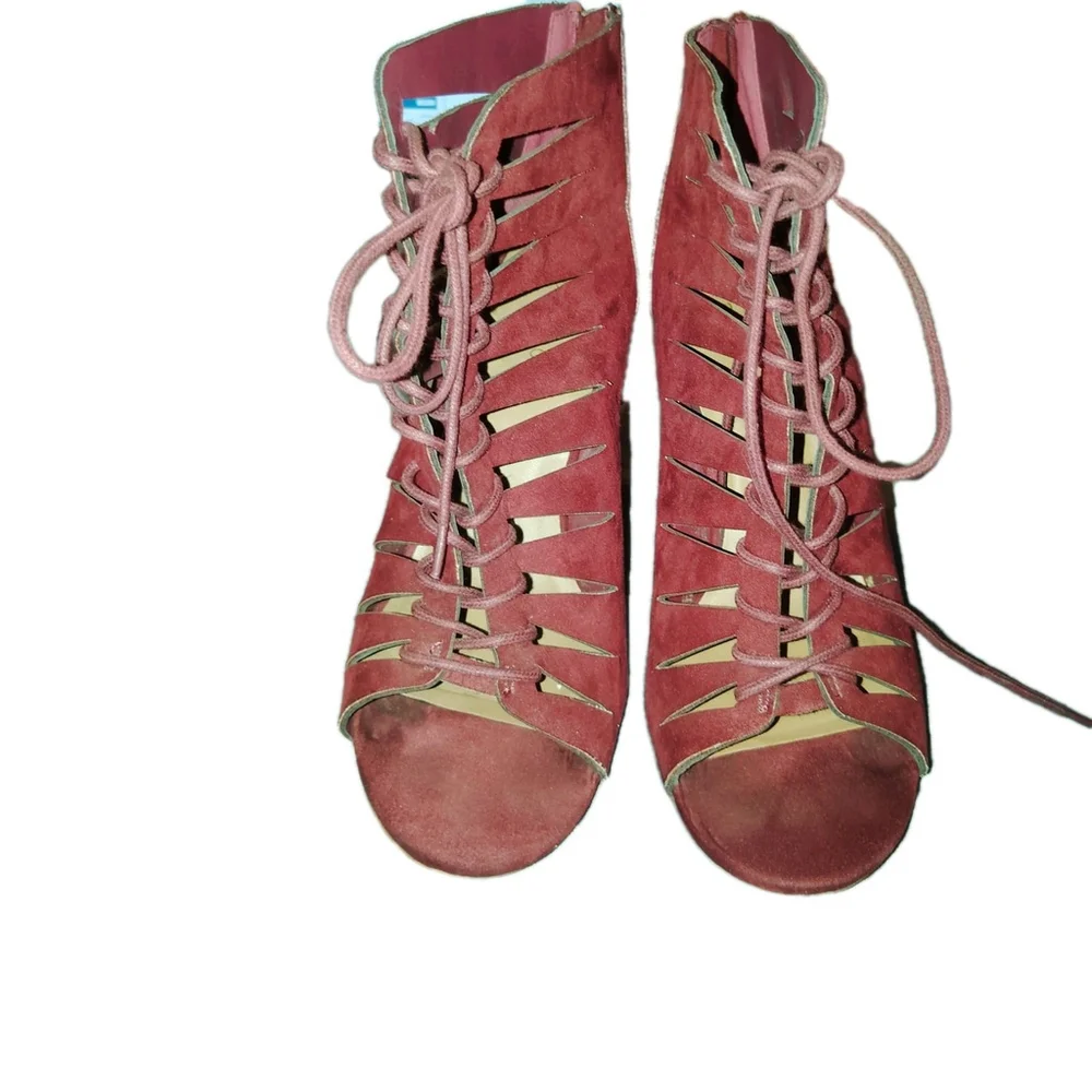 Bamboo EMBARK-25S Size 9 Burgundy Lace Up Cutout Block 4" Heel Booties Peep Toe - Picture 4 of 9